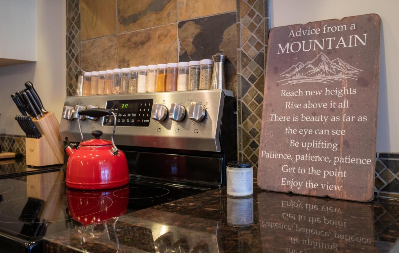 קאנמור Misty Mountain- Premium 2 Bedroom Mountain View מראה חיצוני תמונה